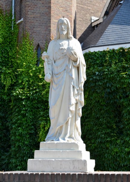 Kerkstraat-Hoolstraat a (735x1024)