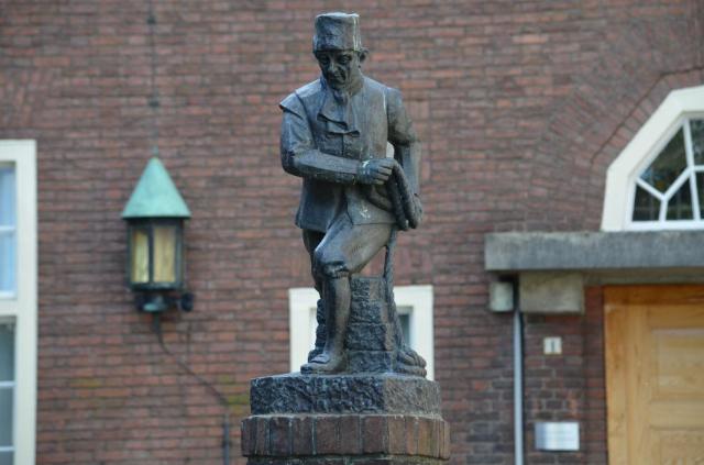 Stadserf Adriaan van Bergen 1024