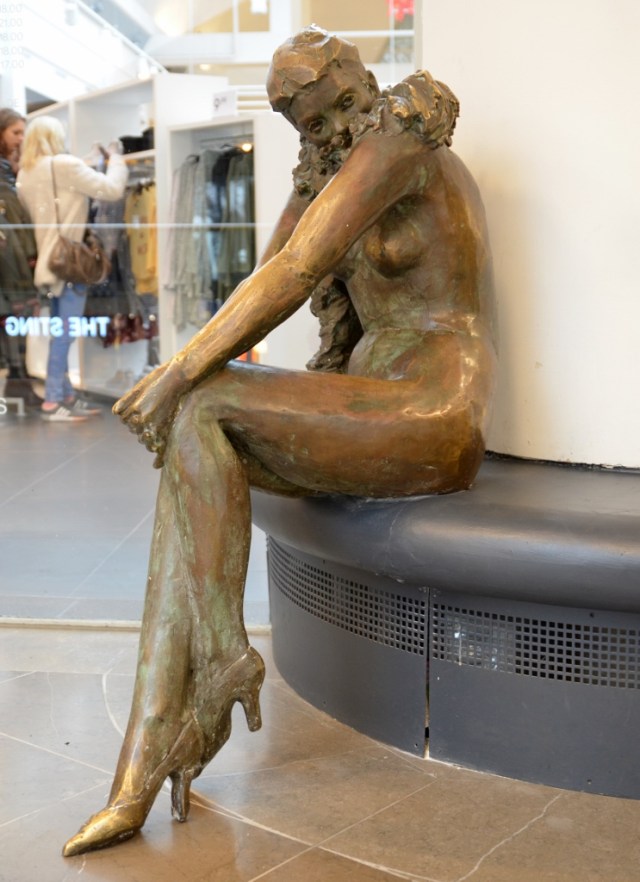 barones-a2a-743x1024